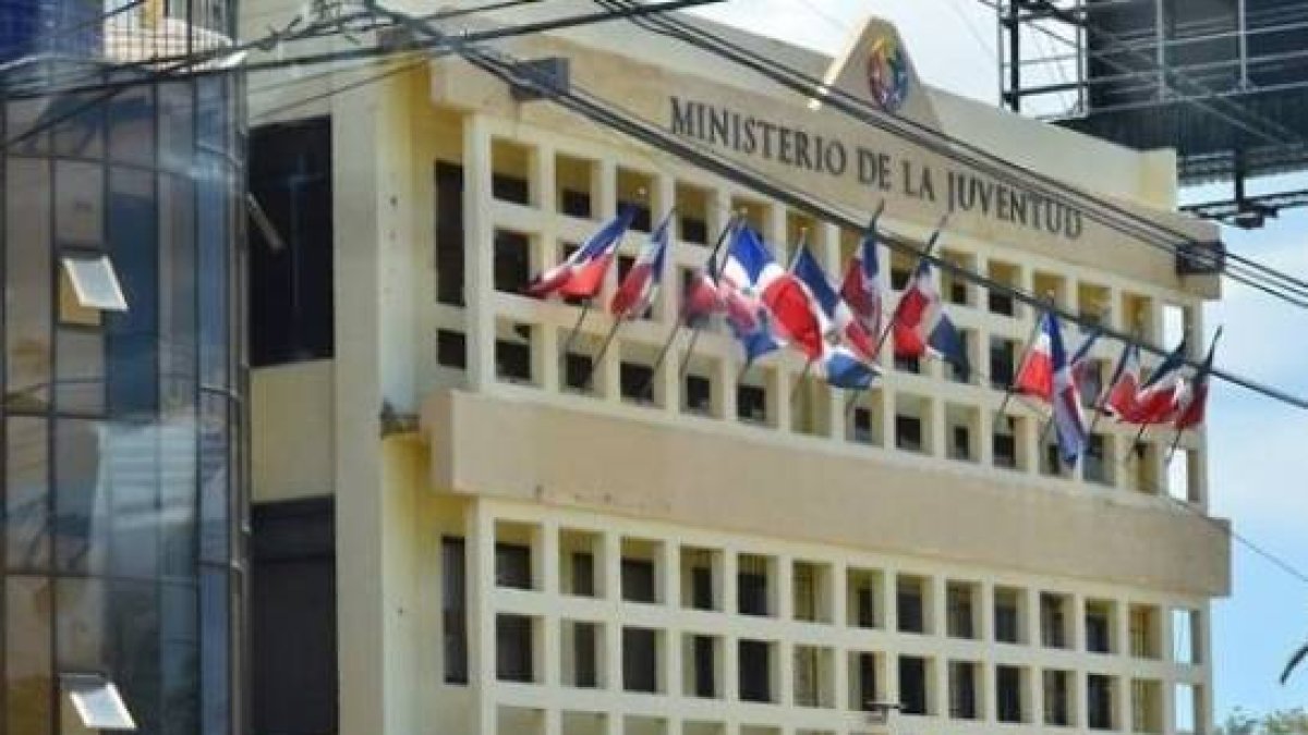 Fachada del Ministerio de la Juventud. Fuente externa.