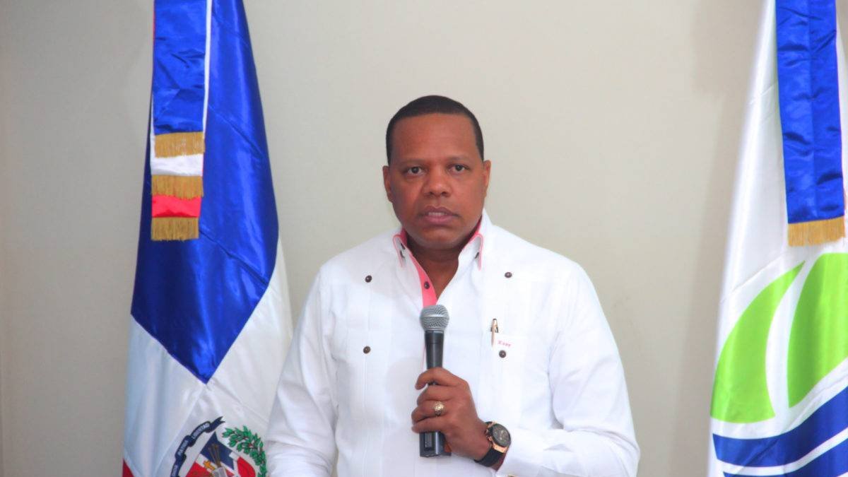 Director ejecutivo de Pro Consumidor, doctor Eddy Alcántara