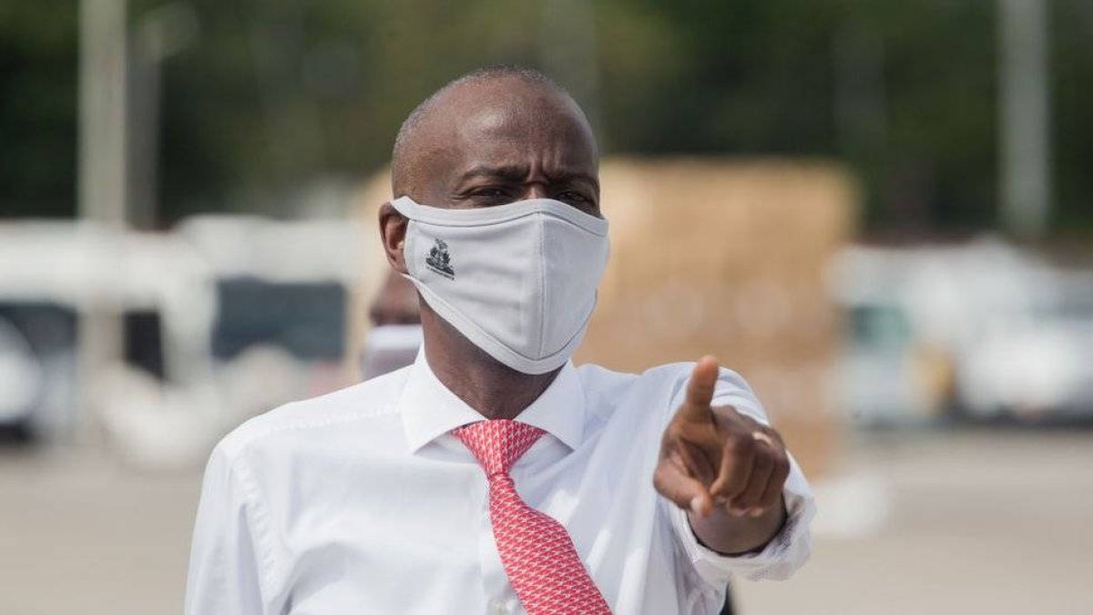 116840007_gettyimages-1212133441