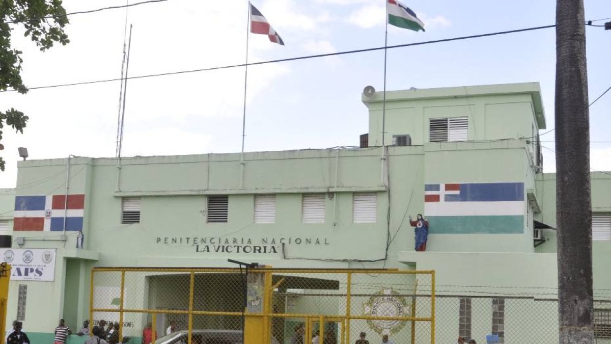 Cárceles acelerarán la vacunación con apoyo estudiantes enfermería