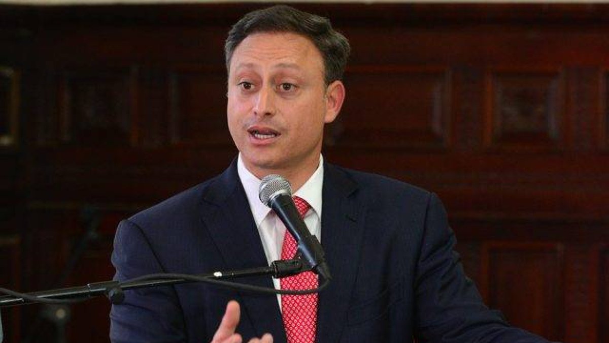 f01e536d-f9242f0b-jean-alain-rodriguez-procurador-general-anuncio-medidas-severas-contra-contaminacion-sonica-17-5f0b845f7e334-640×384-1