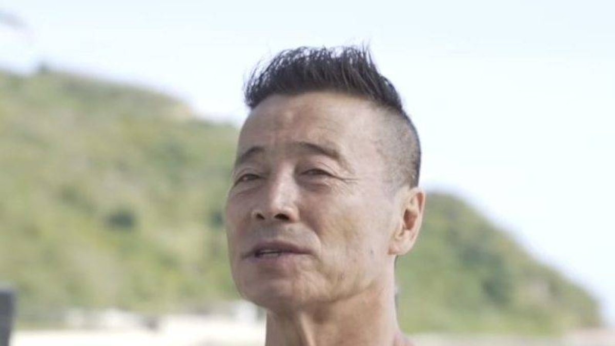 Fisiculturista de 72 años que luce de 30. Captura de pantalla