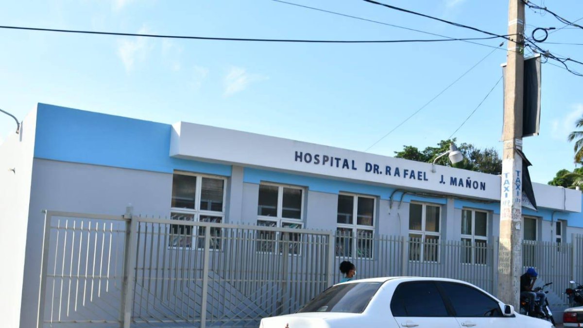 Adolfo Pérez, director general de Promese/Cal, al ofrecer la información dijo que con la inclusión del hospital Doctor Rafael J. Mañón de referida provincia suman siete los centros de salud que abarca el plan.