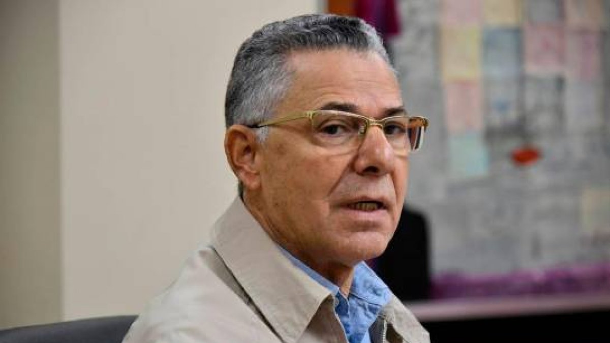 Manuel Jiménez quedó en el sótano. (Archivo).