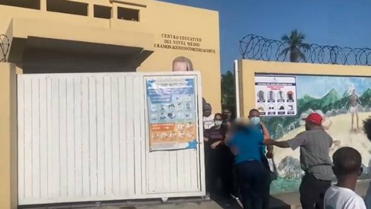 El hecho ocurrió en un liceo de la comunidad Los Arroces, en Bonao.