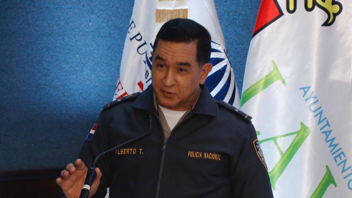 Mayor general Eduardo Alberto Then, director general de la PN.