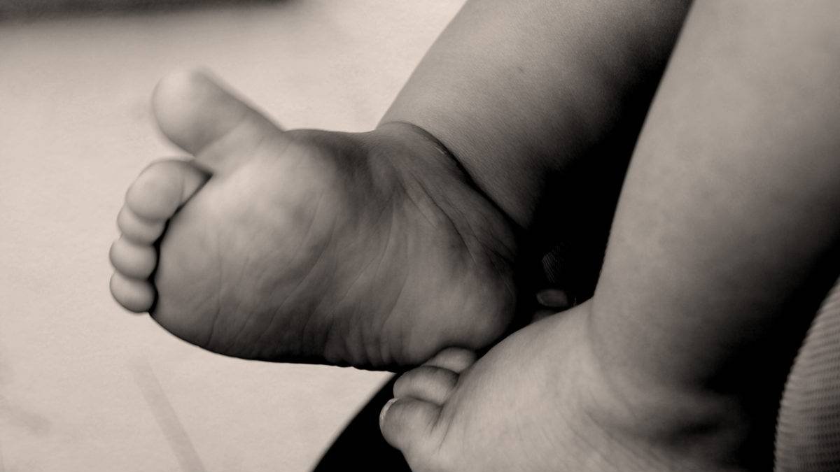 Rescatan a recién nacida raptada en La Vega; hay dos detenidos