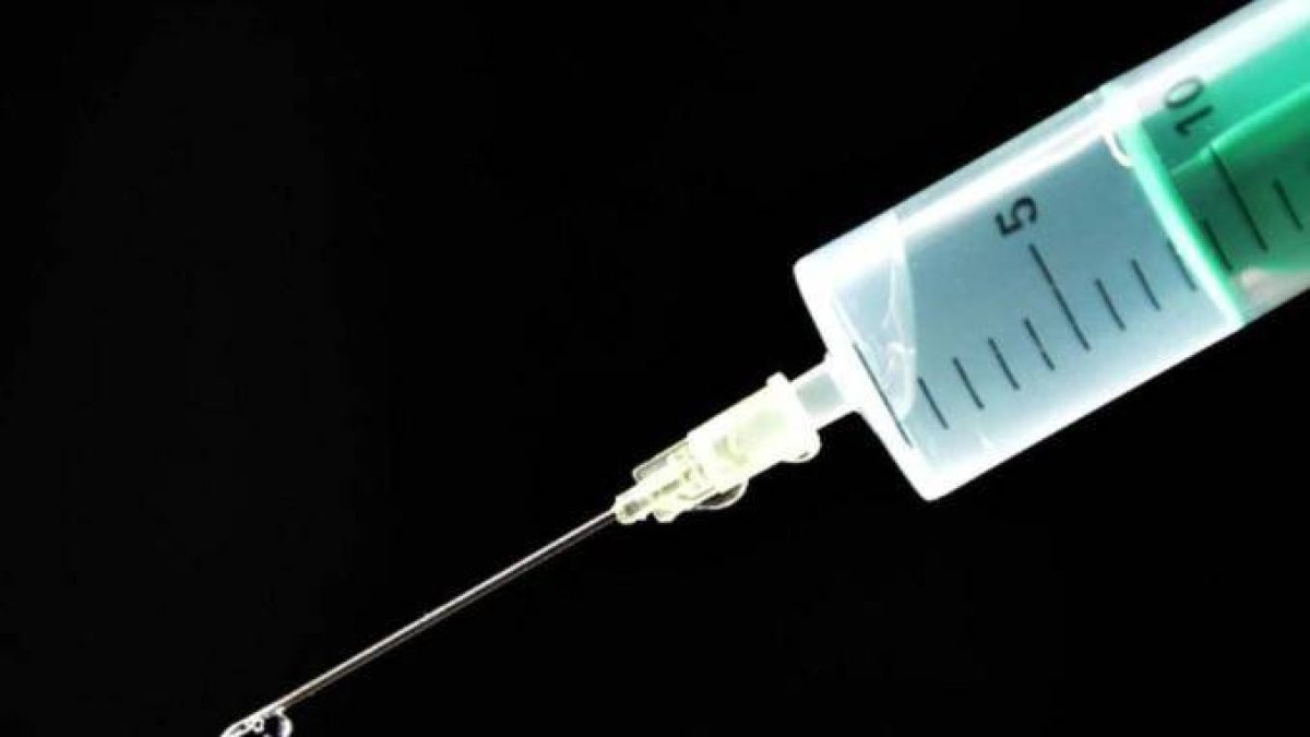 Los expertos apuntaron a las personas que todavía faltan por aplicarse la tercera dosis.