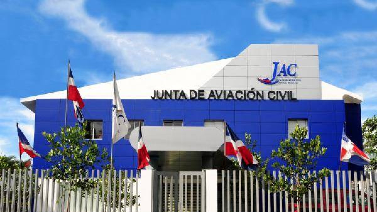La Junta de Aviación Civil-Archivo