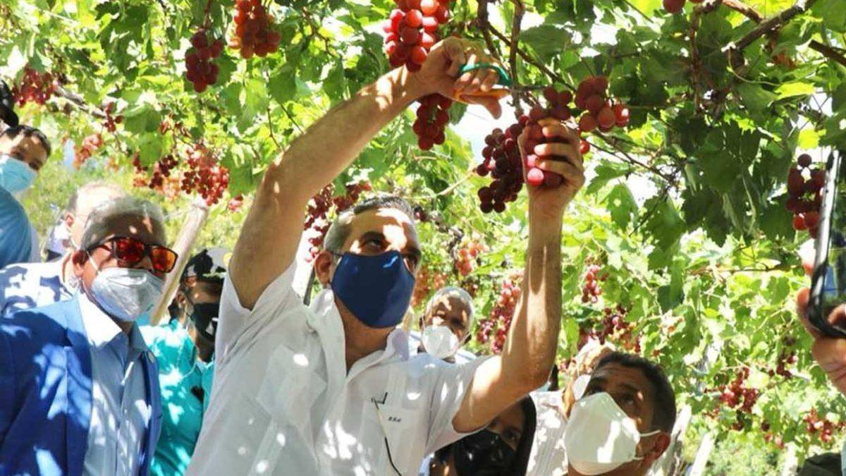 El presidente  Abinader resaltó la importancia de mejorar el nivel de vida de la gente.