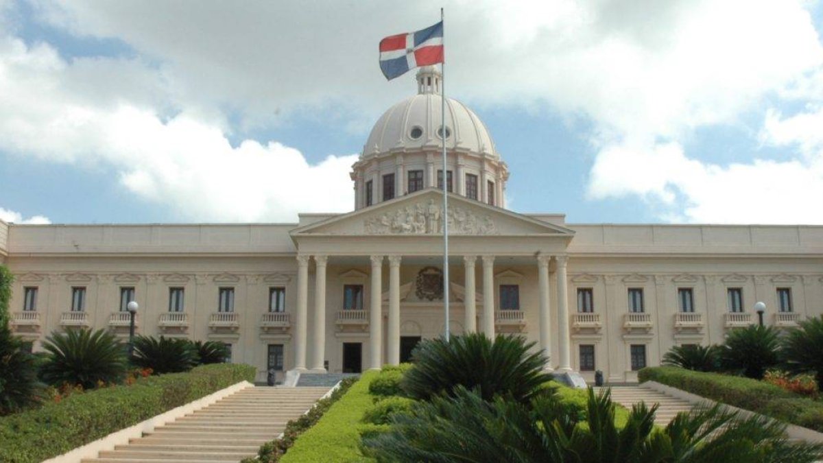 Se recuerda que el pasado año, el presidente Luis Abinader, tras una reunión del Consejo de Ministros, dijo que esta provincia ha sido declarada en estado de emergencia, debido al estado de pobreza y de deterioro de sus recursos, por lo que el gobierno ejecutará un proyecto de desarrollo integral con una inversión superior a los RD$4 mil millones.