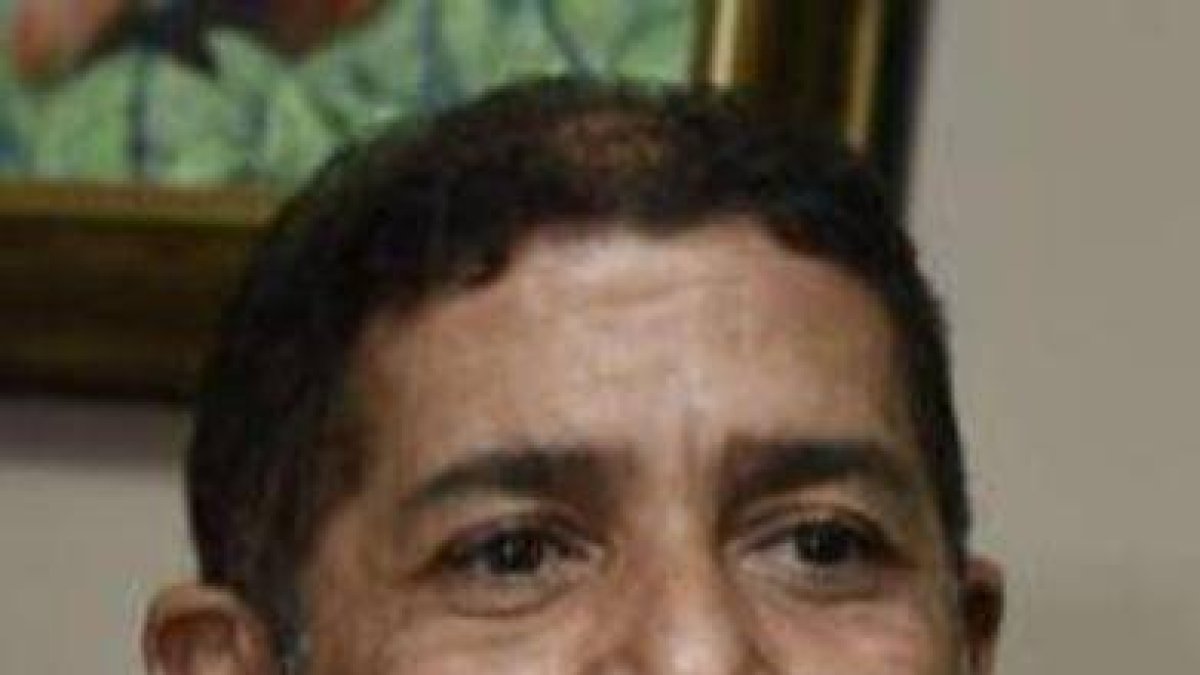 El ministro Limber Cruz.