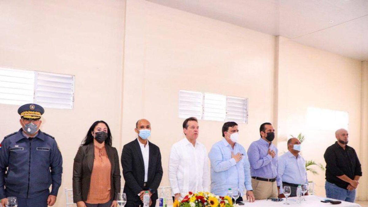 Autoridades María Trinidad Sánchez M Bisonó