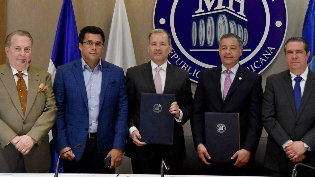 4D_Economía_01_1,p01