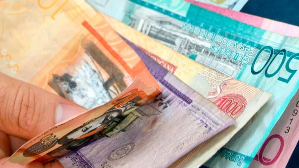 Discuten aumento salarial