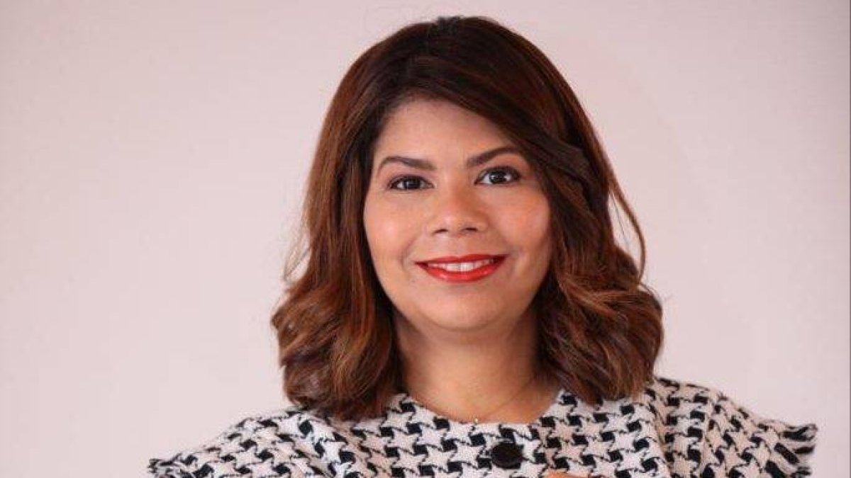 Elisa Elena González