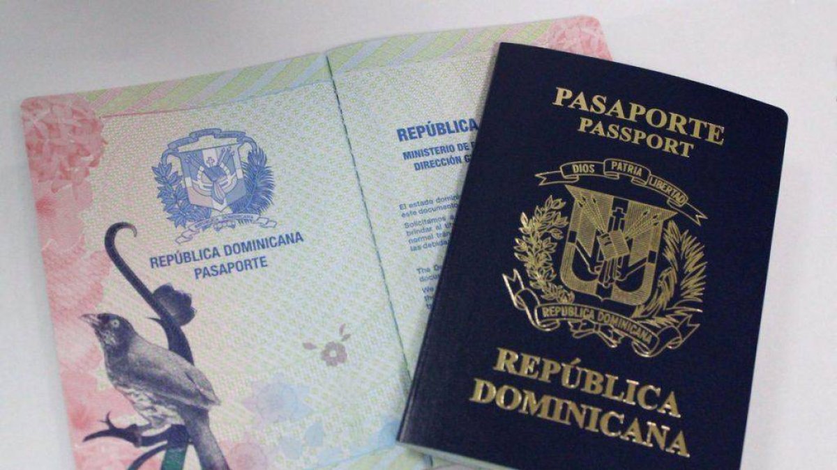 USCIS anuncia acciones para atender retrasos en procesos migratorios