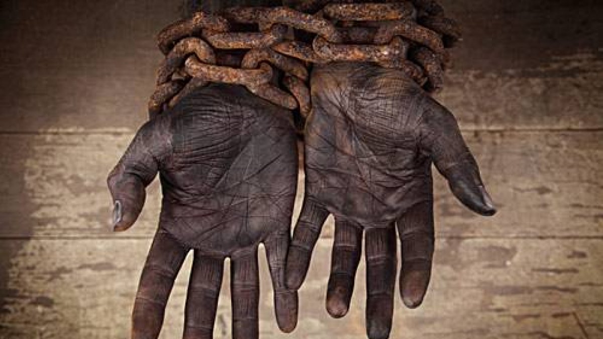 Los códigos jurídicos esclavistas: Relación entre derecho y esclavitud