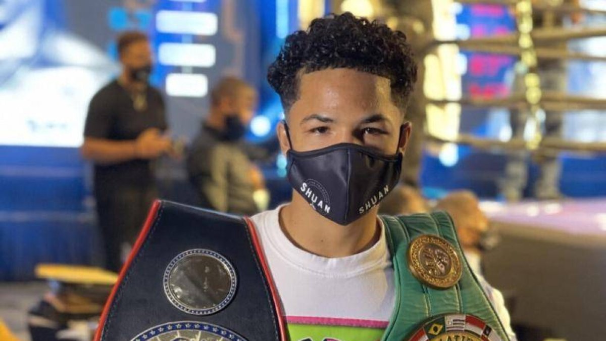 “Mini PacMan” Rosa.