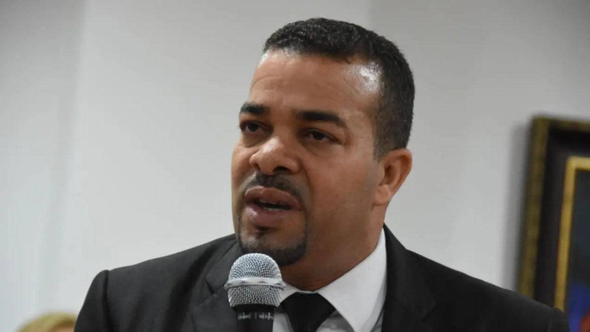 Sobre investigación caso David Ortiz el fiscal de SDE, Milciades Guzmán, se refiere.