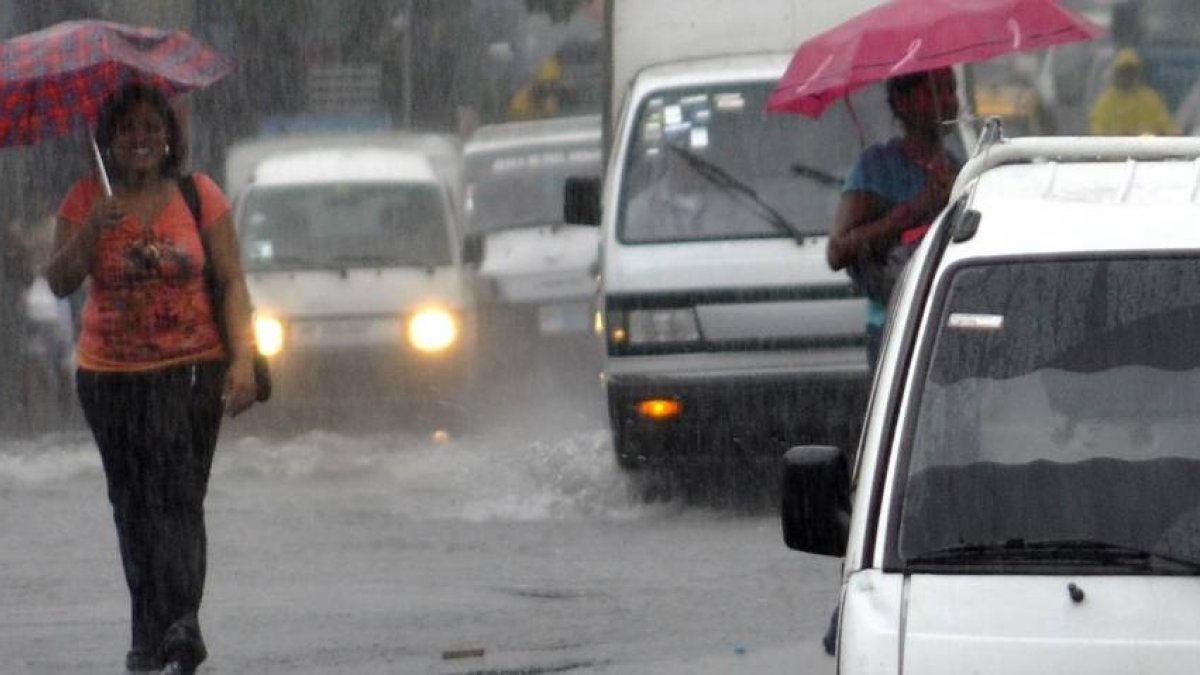 Seguirá lloviendo en República Dominicana por varios días.