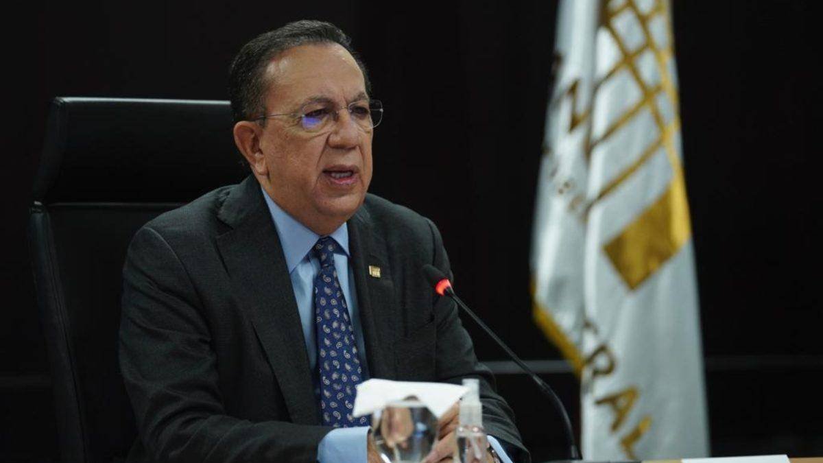 Héctor Valdez Albizu