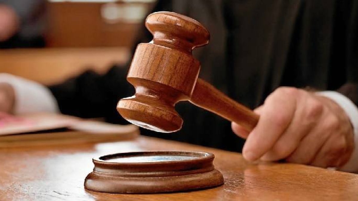 Justicia (fuente externa).