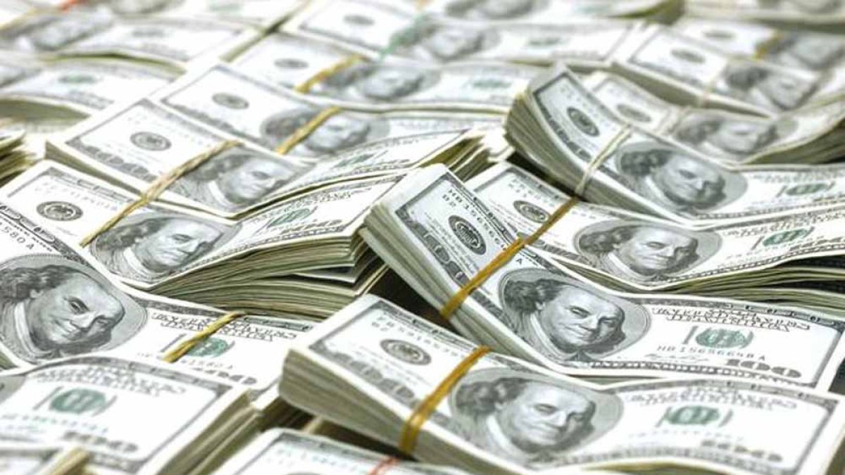 Sigue creciendo deuda RD.