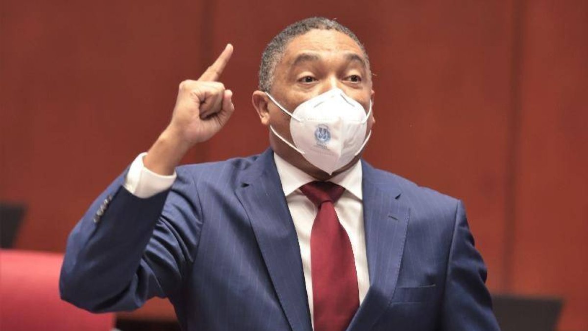 Senador Yván Lorenzo, de la provincia Elías Piña.