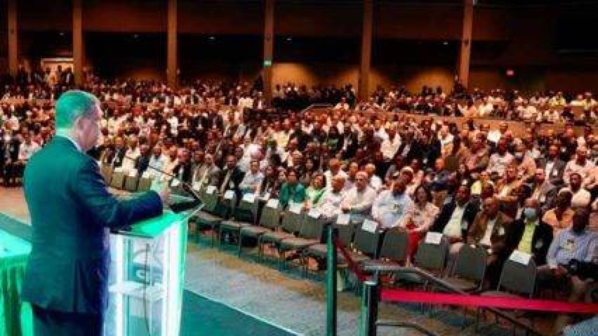 Reunion del Comite Central de la Fuerza del Pueblo, encabezo el Dr. Leonel Fernández.