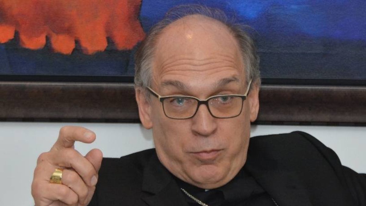 El obispo de la Diócesis de Baní, monseñor Víctor Masalles