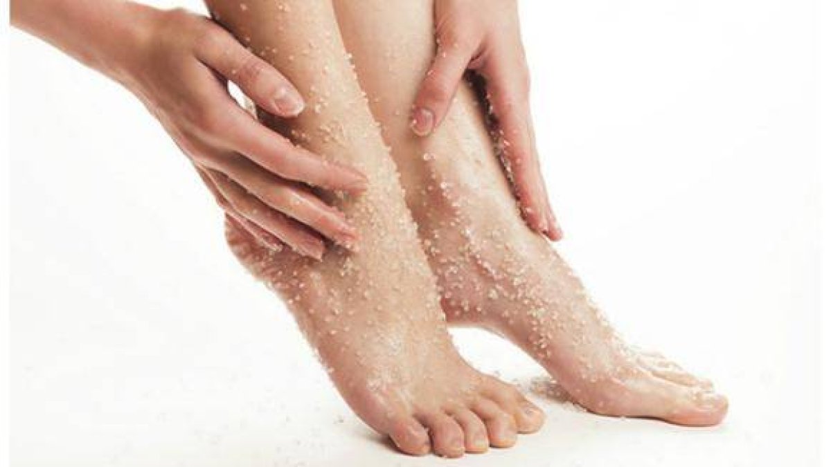 Haz una exfoliación una vez a la semana. Fuente externa.