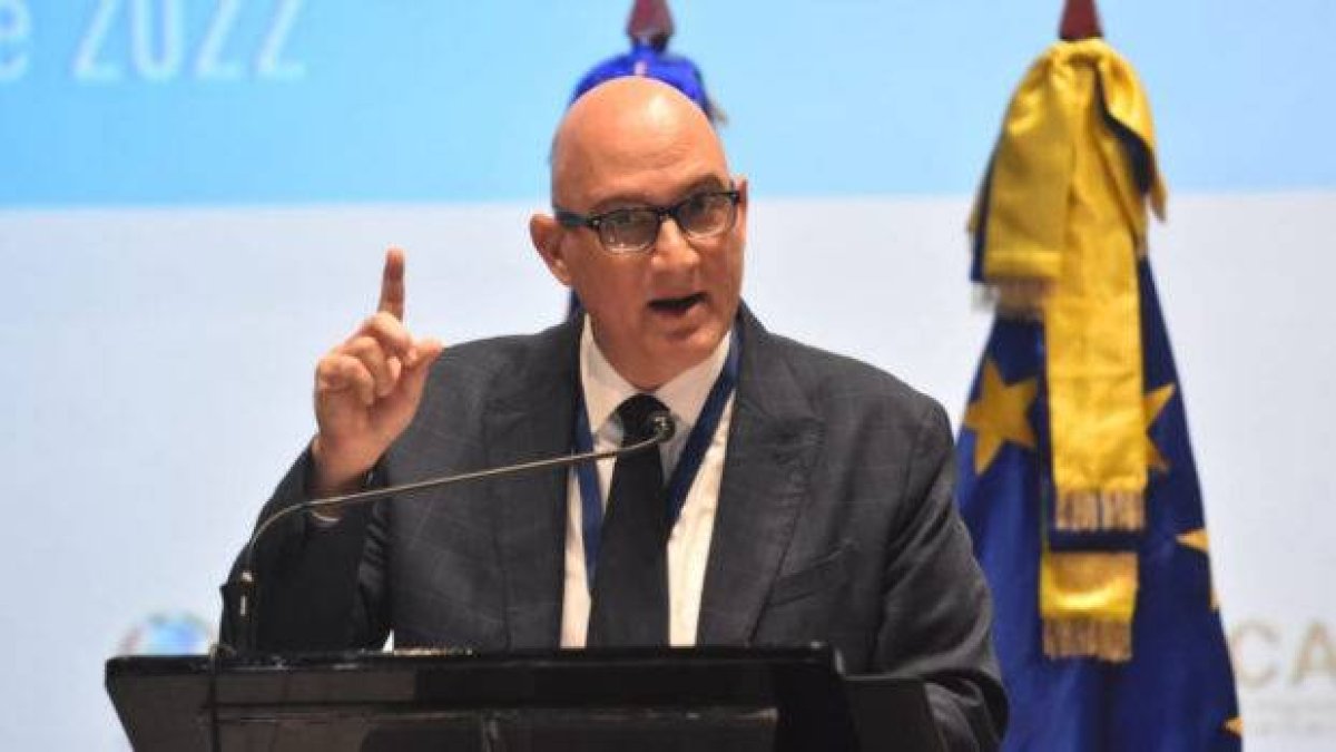 El ministro de Economía, Planificación y Desarrollo, Pável  Isa Contreras.