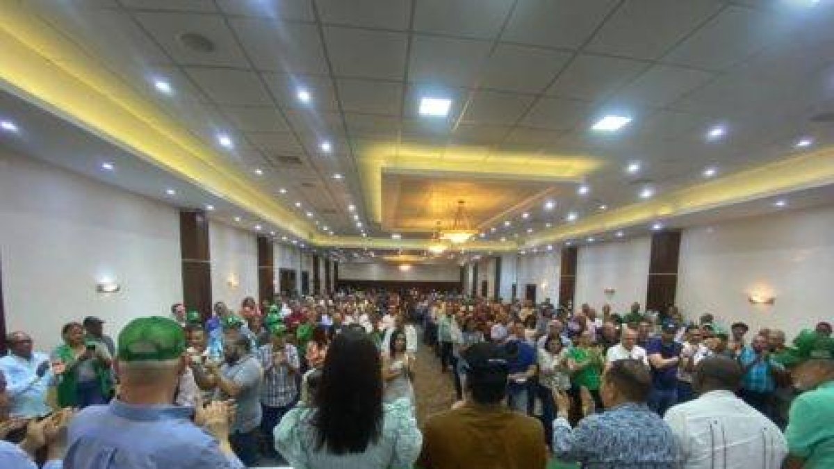 Radhamés Jiménez Peña: “En Santiago como en otras provincias del país el PRM comienza a mostrar signos de desesperación”.