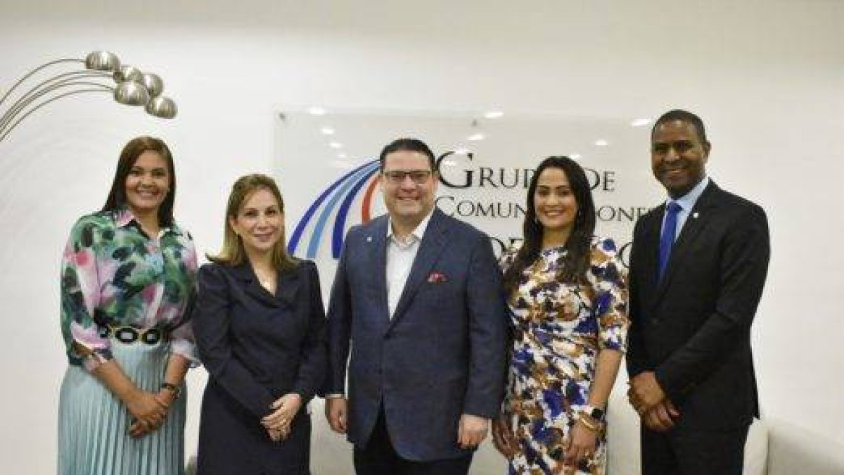 8-9_El País_03_1,p05