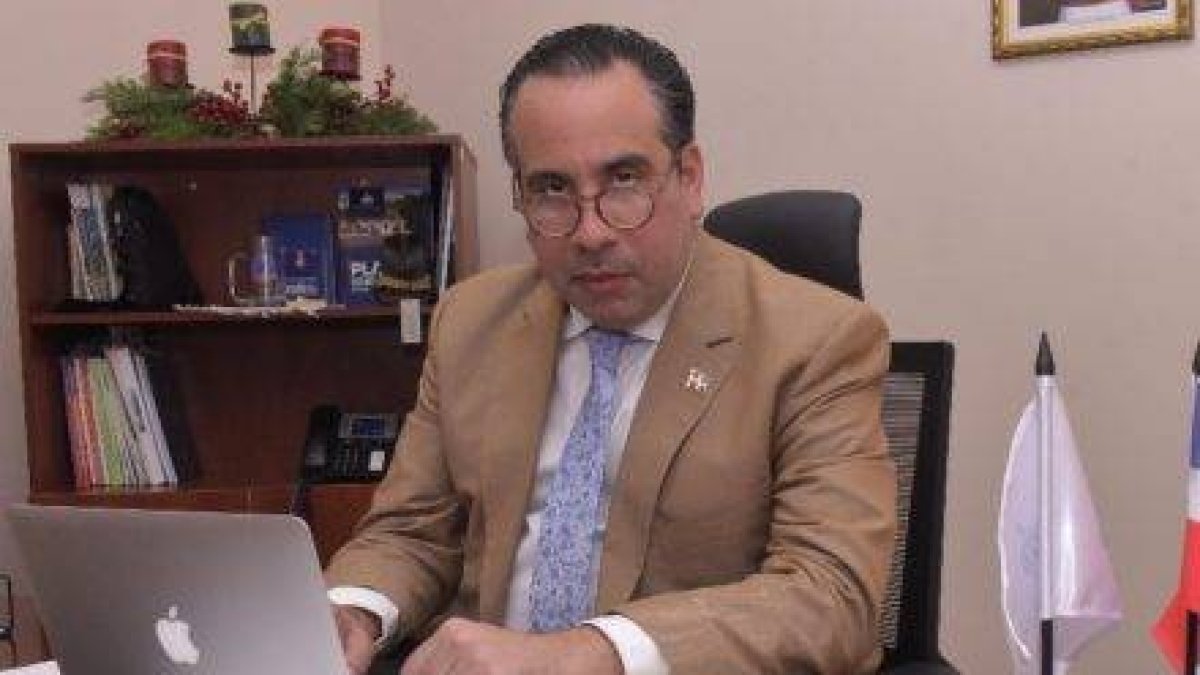 El director ejecutivo de INEFI tiene muchos planes.