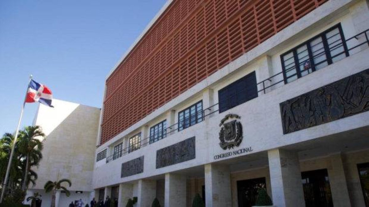 Legisladores esperan el 27 de febrero para retomar el proyecto de Código Penal.