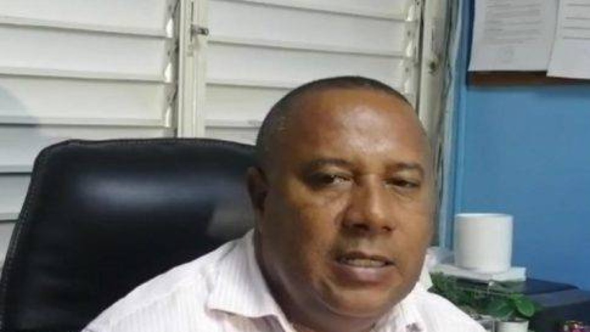 7_El País_08_1,p01~(1)