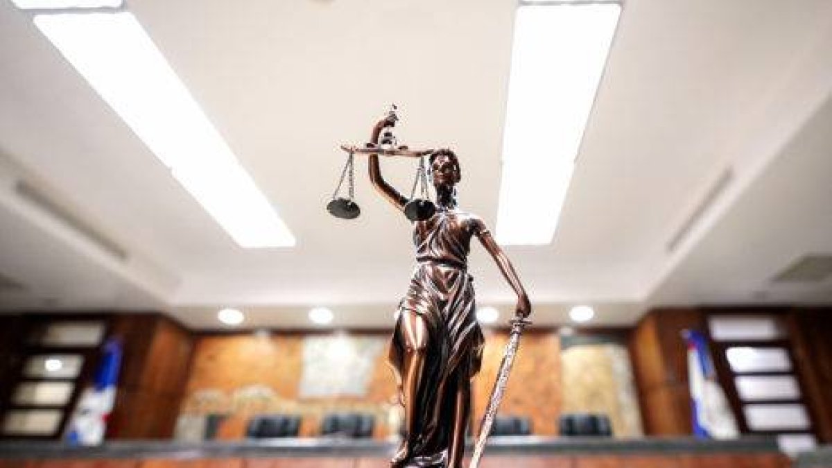 SCJ fija criterio sobre desvinculación de funcionarios de alto nivel que son empleados de carrera