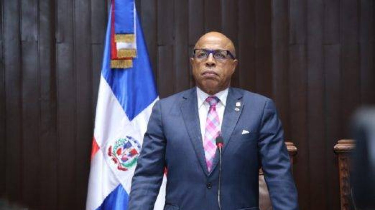 Alfredo Pacheco afirma no hay condiciones para una reforma constitucional