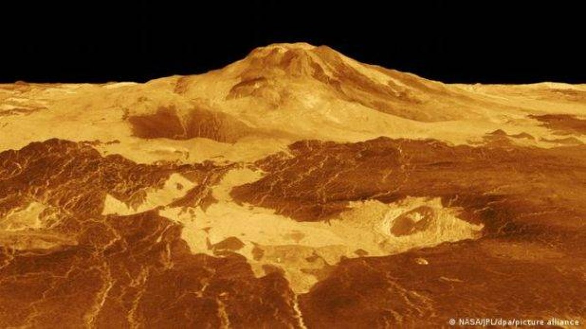 Descubren un volcán activo en Venus