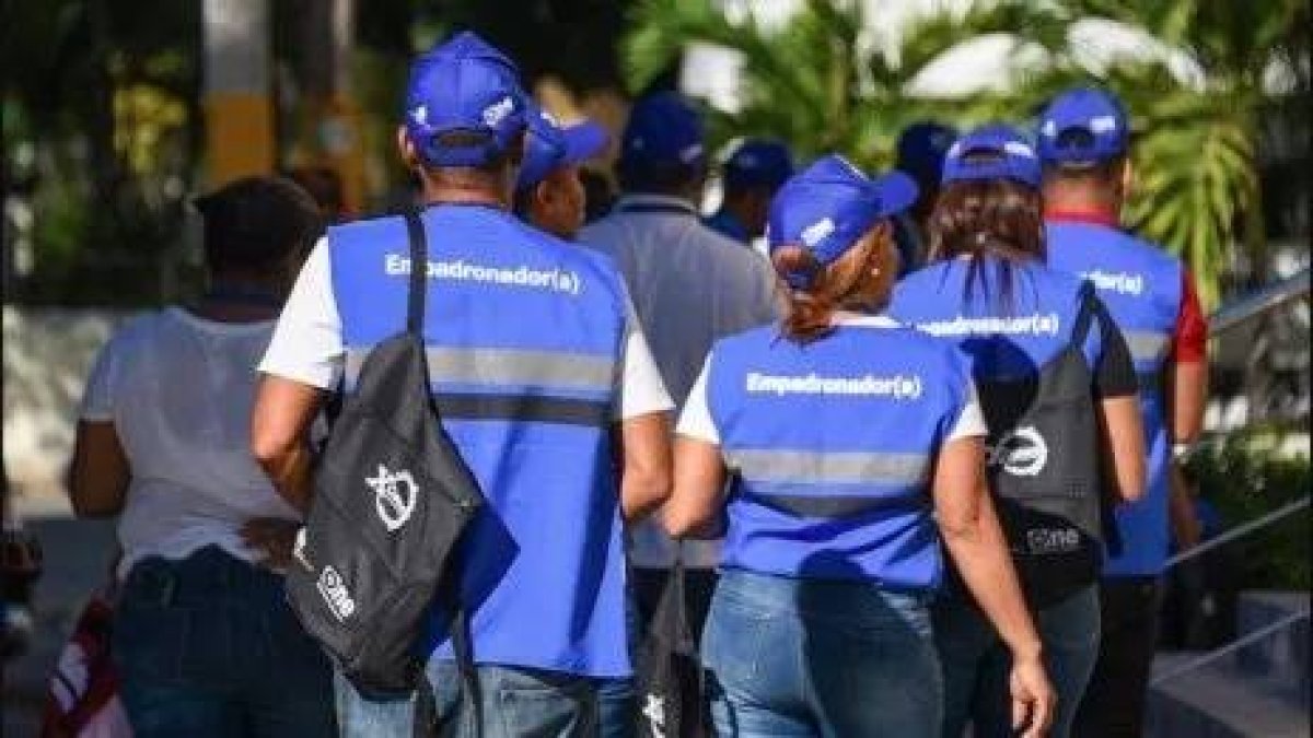 Empadronadores del censo.