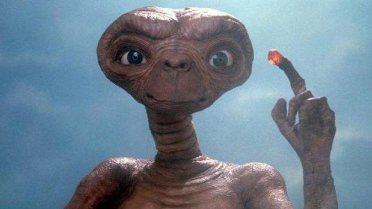 El 11 de junio de 1982 se estrena la película “E.T.”, dirigida por Steven Spielberg.