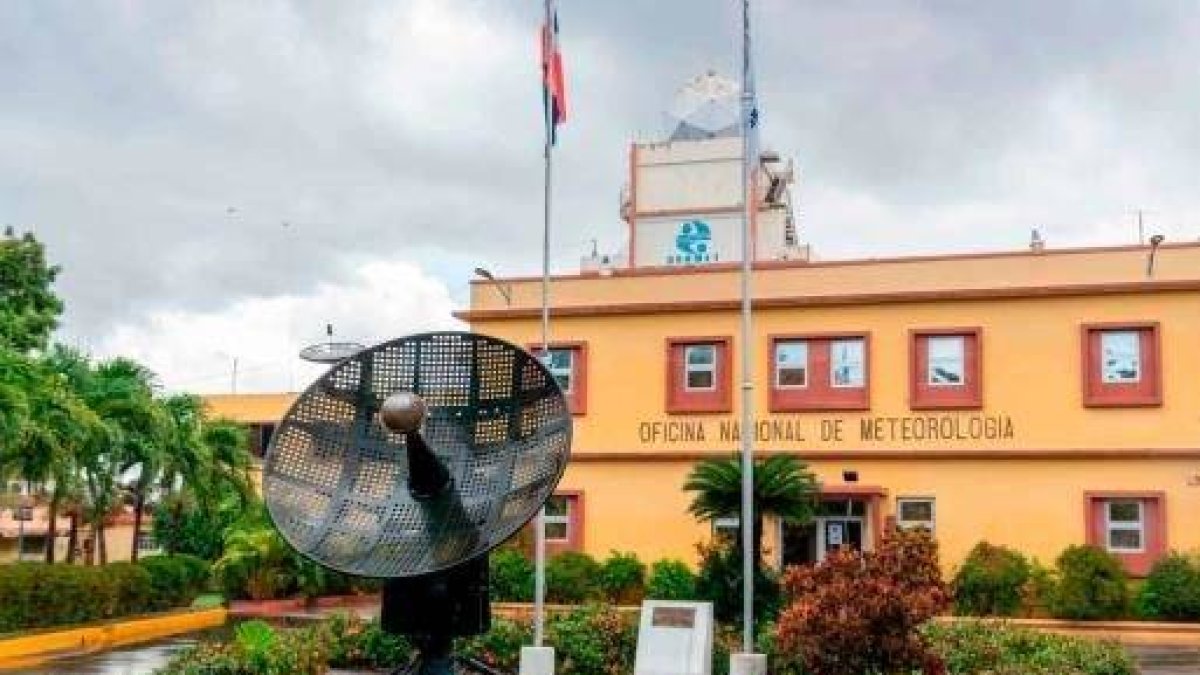 Onamet da seguimiento a comportamiento de huracán Beryl. (Foto de archivo).