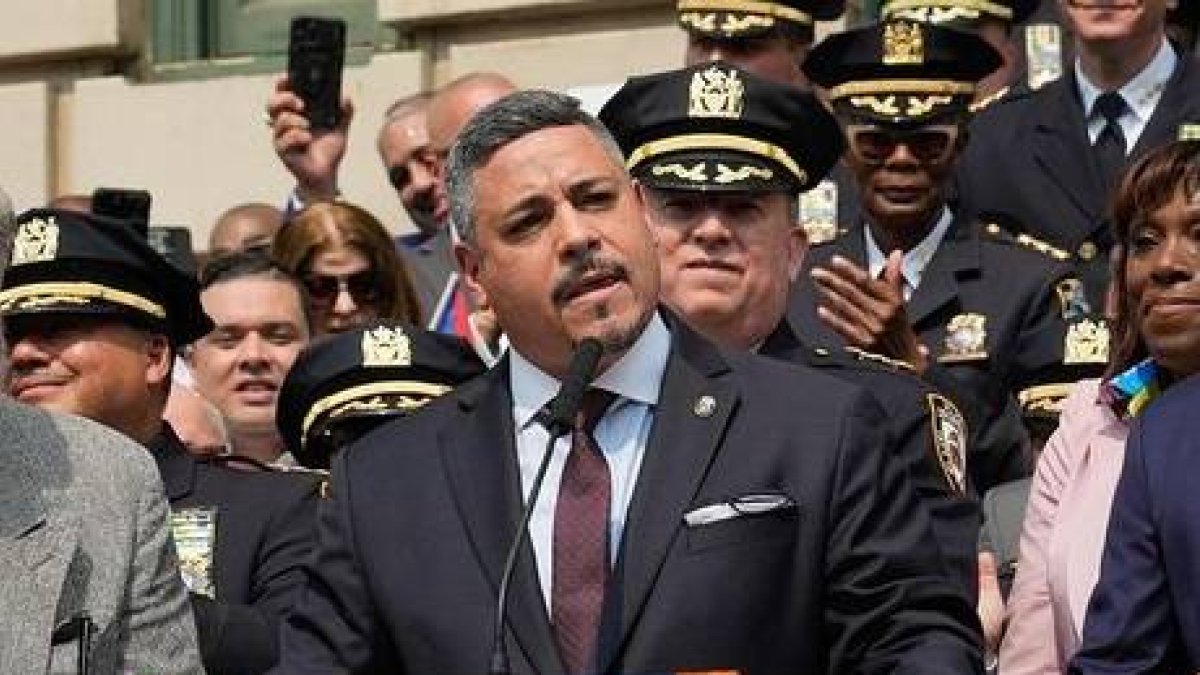 Aplauden designación Edward Cabán como nuevo comisionado NYPD