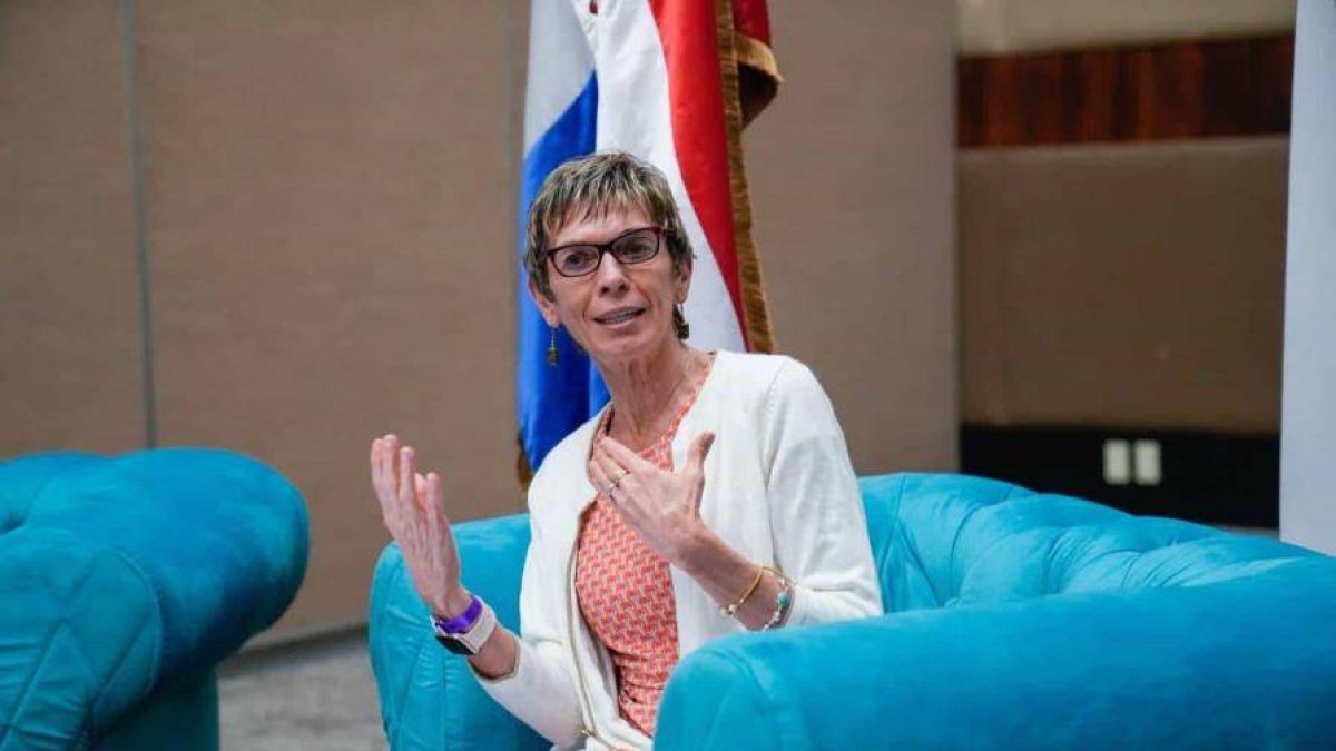 La directora regional adjunta para la región de la OIT, Claudia Coenjaerts