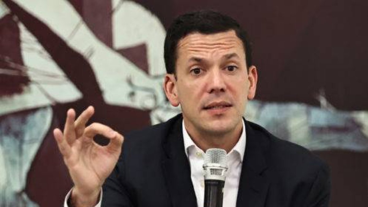 Hugo Beras, director ejecutivo del Intrant al momento de la licitación.