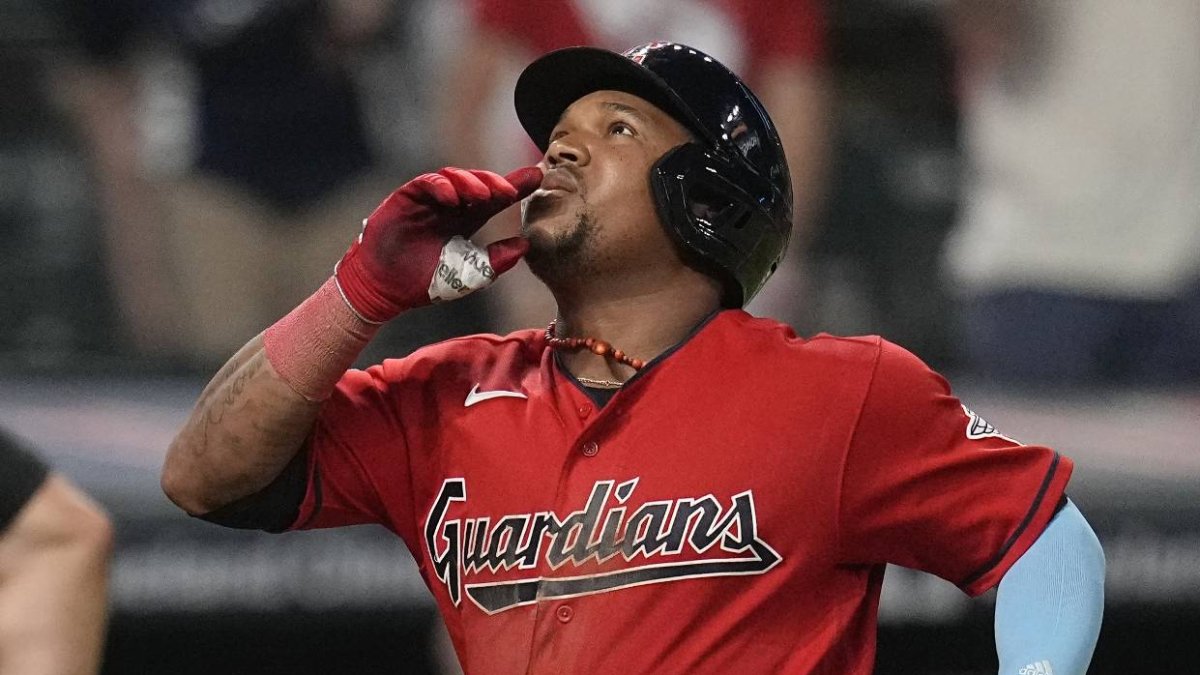 ¡El hijo de Baní! José Ramírez tumbó muchos obstáculos