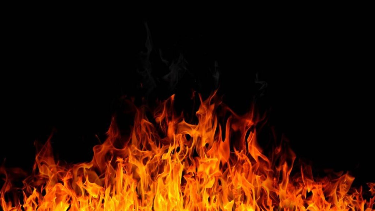 Incendio en Londres deja cinco miembros de una familia muertos, incluidos tres niños