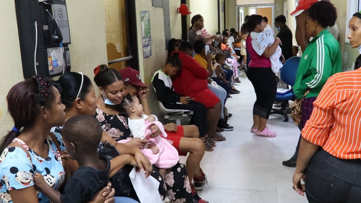 Exigen a las autoridades “decir la verdad” en torno a muertes por dengue